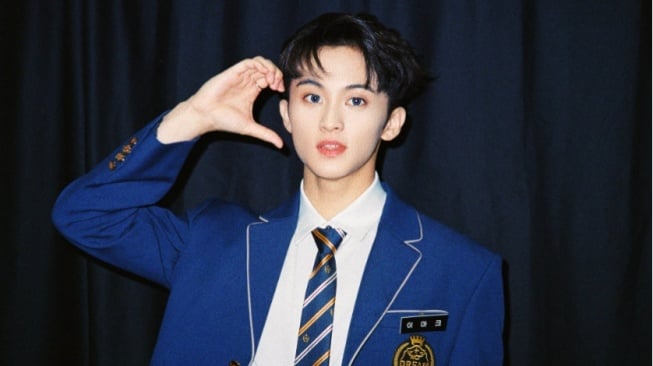 Mark Lee Resmi Keluar dari NCT, Akhiri 10 Tahun Perjalanan dengan SM Entertainment