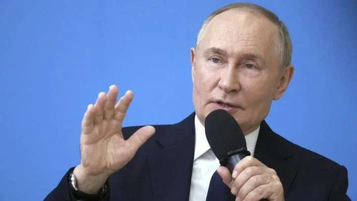 Vladimir Putin Janjikan Pembalasan Dahsyat Serta Minta Warga Asing Tinggalkan Ukraina